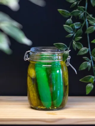 Emojibator : Pickle