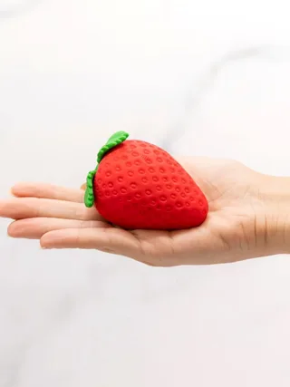Emojibator | Strawberry : Red