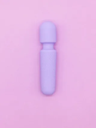 Emojibator : Tiny Wand