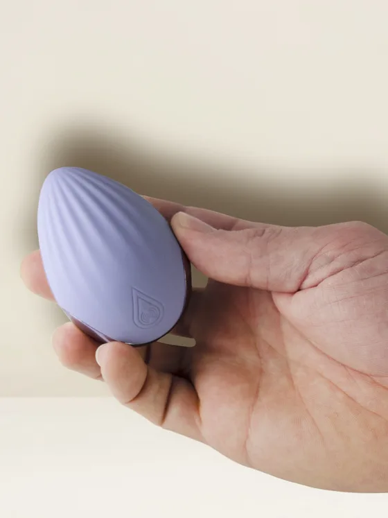 Niya | N4 Palm Massager : Lilac